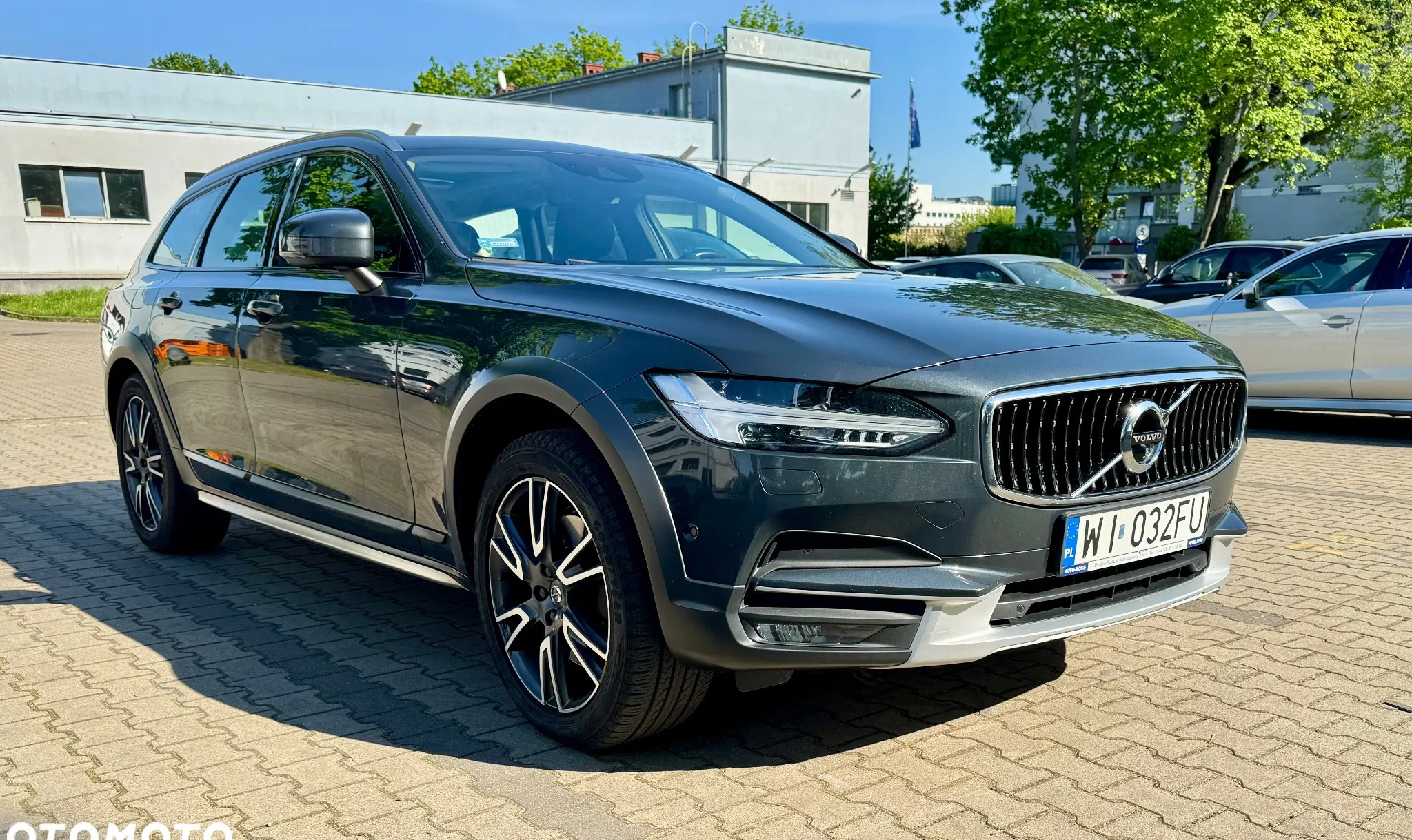 warszawa Volvo V90 Cross Country cena 129000 przebieg: 154500, rok produkcji 2017 z Warszawa